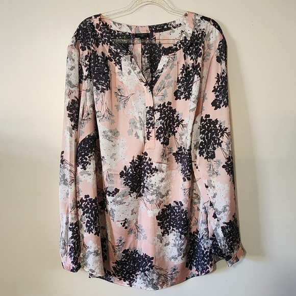 BLOUSE TALBOTS FLEURIE - TAILLE 3X PLUS, MULTICOLORE, PARFAIT POUR LE BUREAU